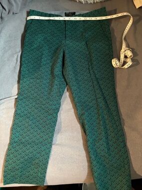 NEW Banana Republic Green Geometric Stretch Chinos